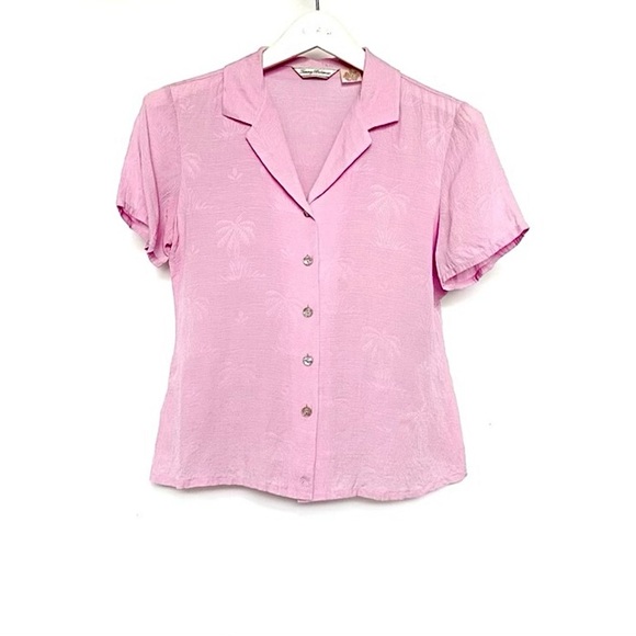 Tommy Bahama Tops - Tommy Bahama 100%Silk palm tree imprint shirt